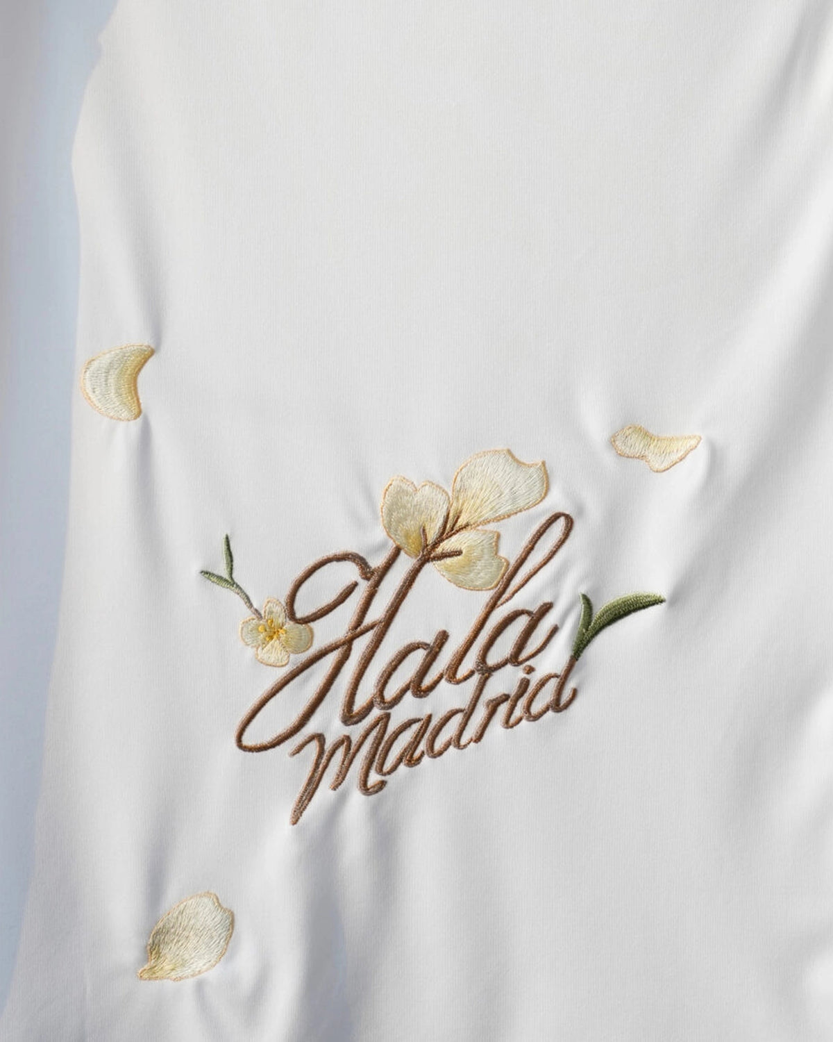REAL MADRID 25/26 ‘GOLDEN FLOWERS’